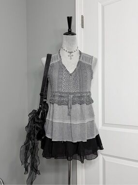 Style & Co. Gray Layered Crochet Trim Tank Top